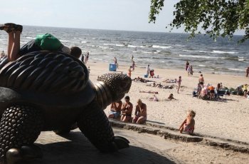 tik-gribas-pie-juras-kaut-vai-uz-dienu_f